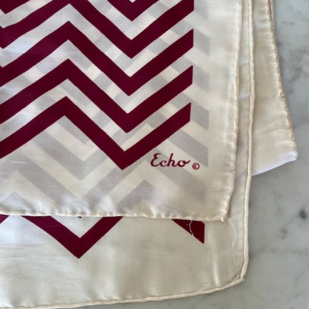 ECHO Cream Red Herringbone Oblong Vintage Scarf - Picture 1 of 12